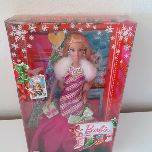 Barbie The Sweetest Christmas Mattel 2010 New