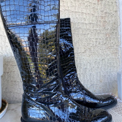 No39 Black Crocodile Patent Leather!