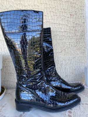 No39 Black Crocodile Patent Leather!
