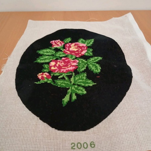 Handmade oval rose embroidery new 39x30