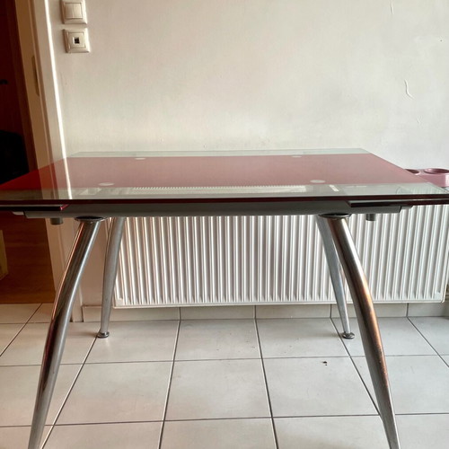 Dining table red tempered glass extendable like new