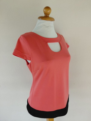 Blouse size L new, unworn without tags