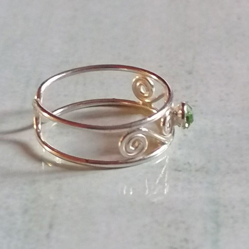 Silver 925 ankle ring with spirals and green rhinestones new