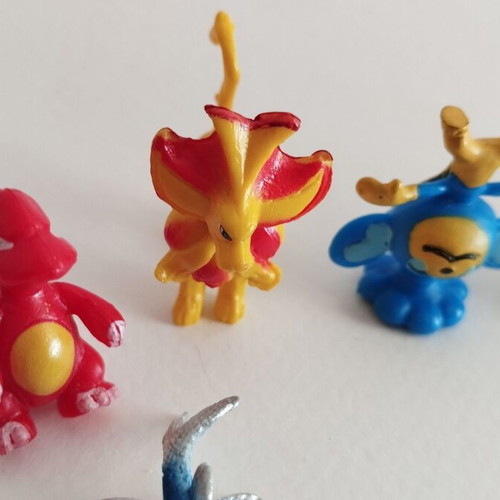 Mini Pokemon figures used, set of 26 pieces