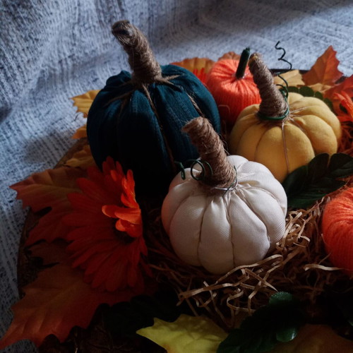 Autumn arrangement with handmade fabric pumpkins set like new