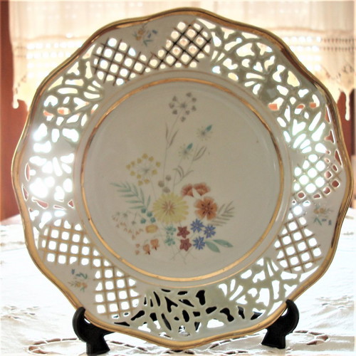 Schumann Bavaria decorative plate used, collectible 1950s