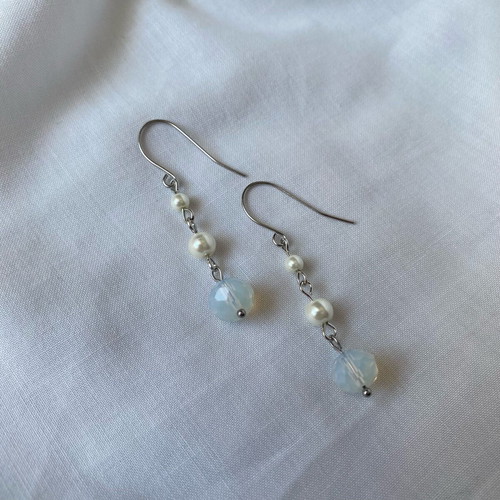 Handmade earrings with pearls and moonstone made to order, multicolor and silver