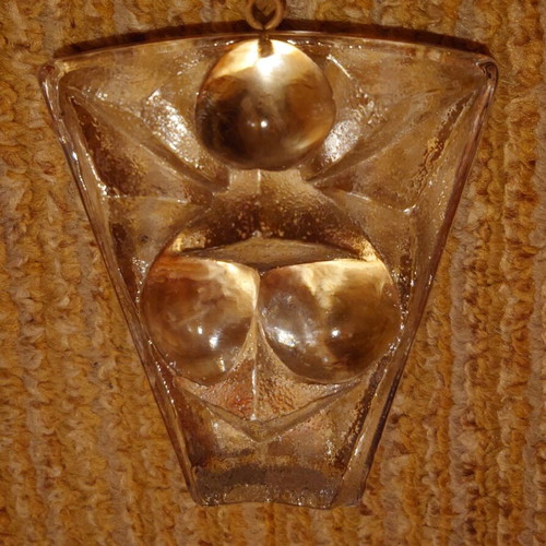 Vintage glass paperweight like new, wall mountable