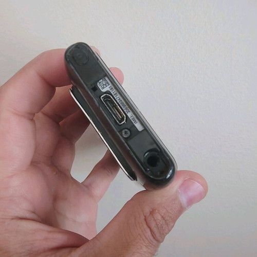 Nokia N8 used with broken charging port