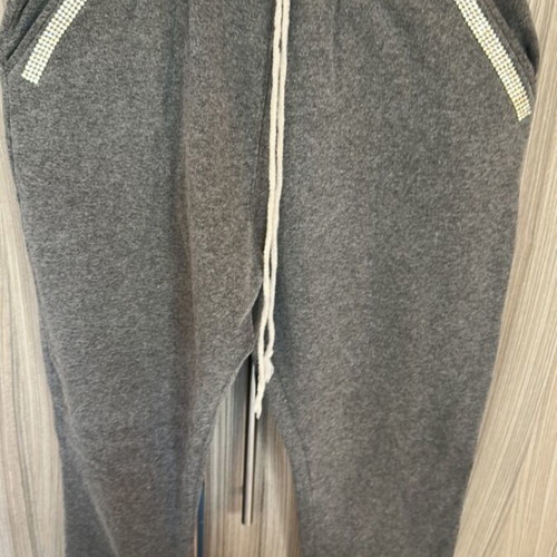 Women's gray tracksuit used, size S/M, pockets with rhinestones