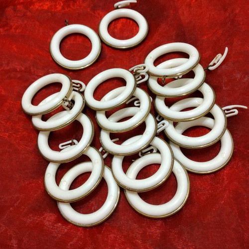 Curtain rings used, vintage, pack of 17