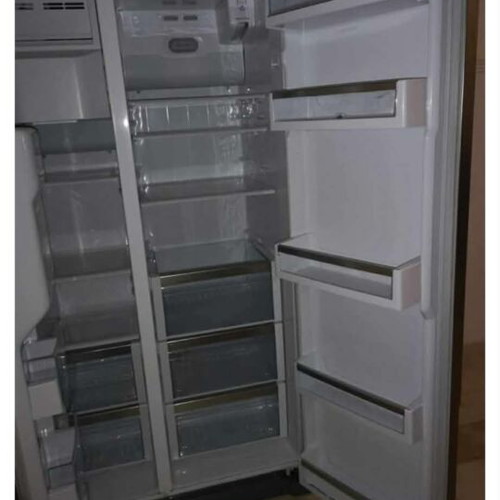 Bosch refrigerator freezer used, cabinet style