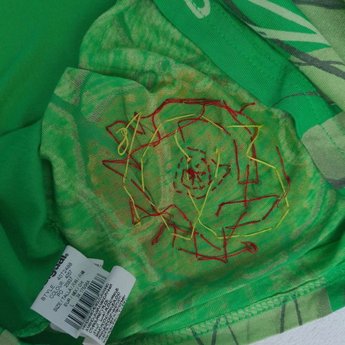 Desigual women's green T-shirt size L used with embroidery, sequins, beads