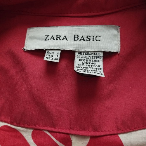 Zara coat used, lined with floral pattern and belt
