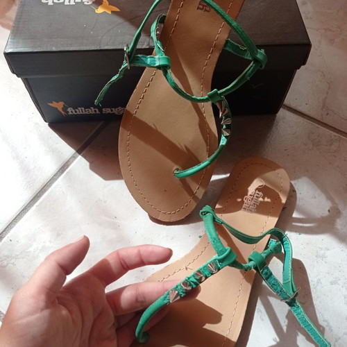 Fullah Sugah sandals new, size 38, green