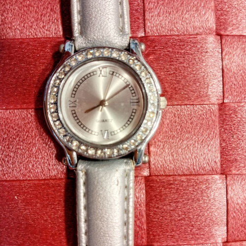 Oriflame women's watch new, silver dial with crystals