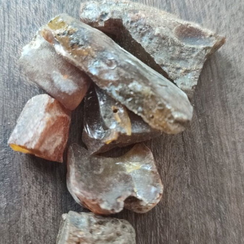 Amber like new 16 grams, low pressure, fragile, unprocessed