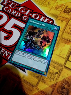 Dodododraw WSUP Super Rare card, excellent condition
