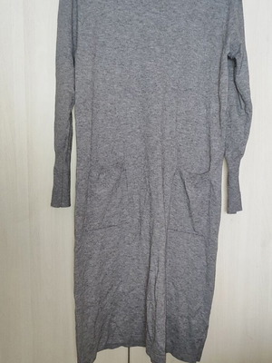 Chic straight knitted long-sleeve dress like new, size L/XL
