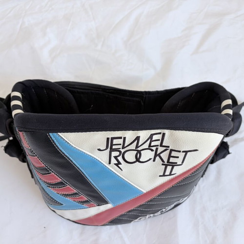 Jewel Rocket 2 boxing belt, Size On