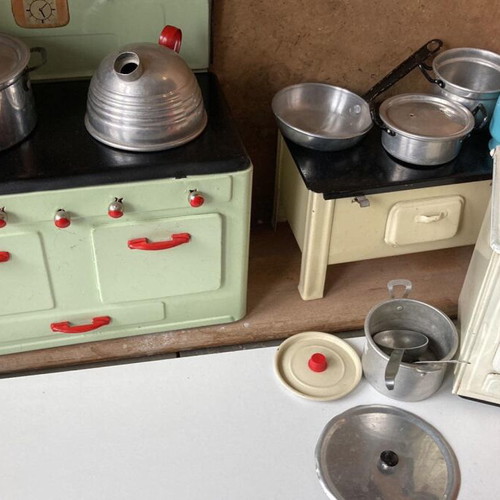 Vintage tin toy kitchens 1950-1960 like new, set of 3