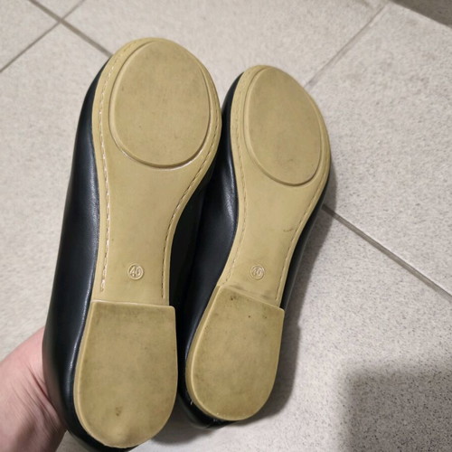 Benetton black ballerinas like new, size 40