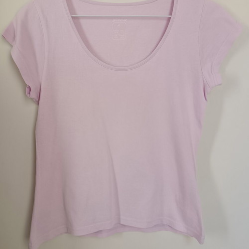 Jolinesse pajama top S like new, soft pink, short sleeve