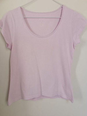 Jolinesse pajama top S like new, soft pink, short sleeve