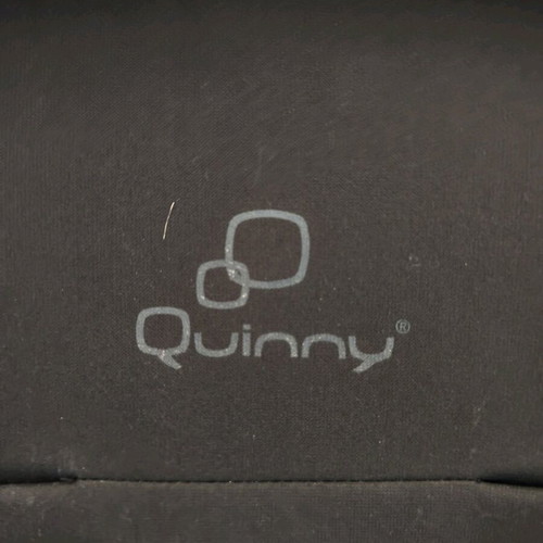 Quinny stroller like new, modern with anti-slip material