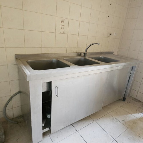 Stainless Steel Professional Sink 3 Basins 1.90m like new