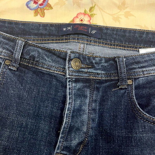 Men's pants and shorts pack like new, 3 pieces