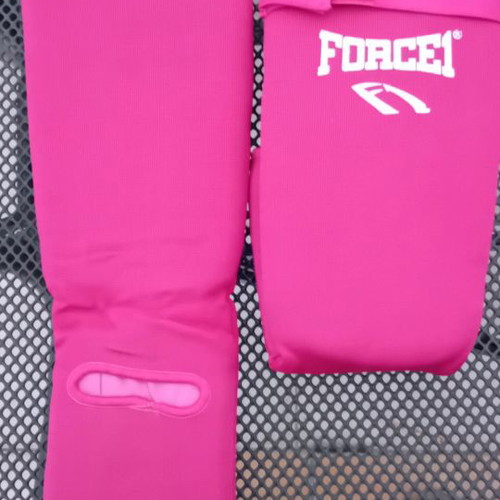 Arm pads new, size small