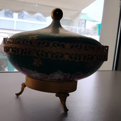 Porcelain fondue pot with green floral pattern Scherzer Bavaria-Germany used