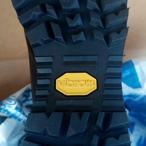 Matterhorn boots new, waterproof with Gore-tex and Vibram sole, size 41