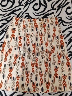 Vintage printed skirt like new, beige, size M