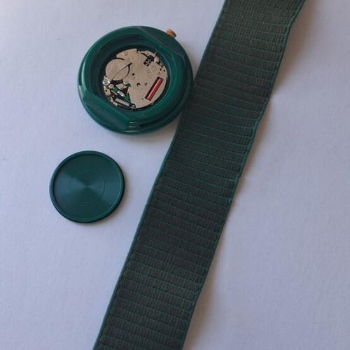 Movado TwentyFouv Time Museum 1980 μεταχειρισμένο ρολόι quartz