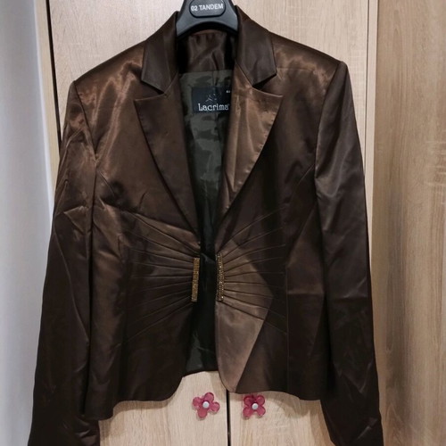 Lacrima satin jacket like new, brown, crystal clasp closure