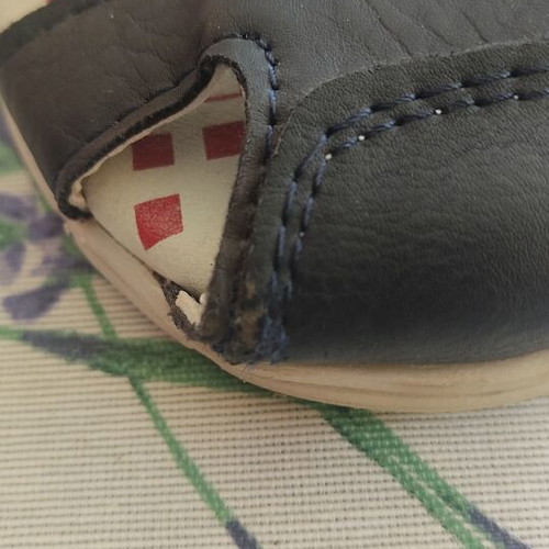 Junior sandals used, boys' size 29