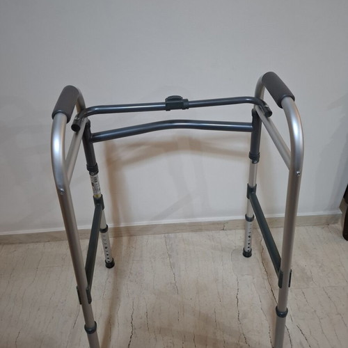 Dolomite Asteria P409 Folding Walker like new without wheels