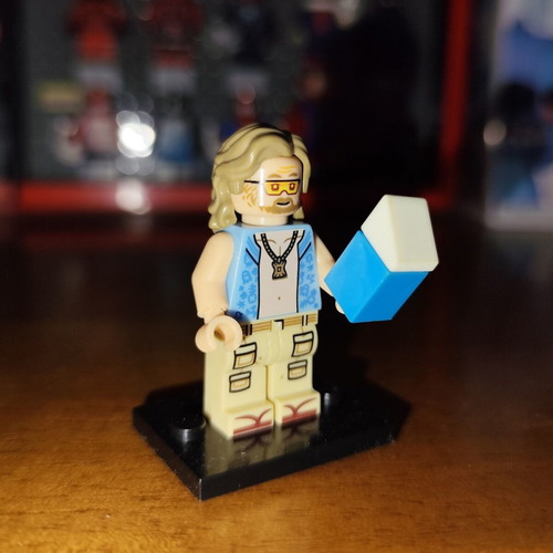 Beach Luke Skywalker figure like new, with accessories