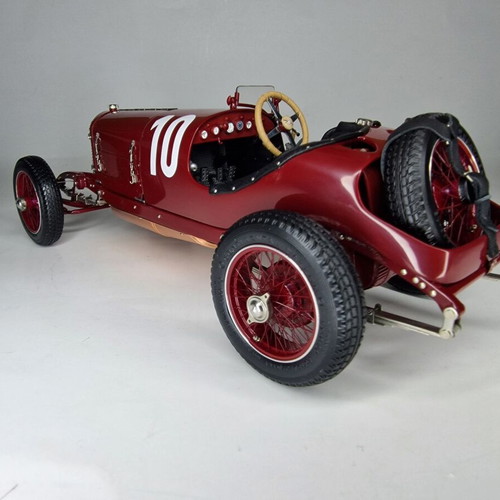 Metal model CMC M-048 Mercedes Targa Florio 1924 scale 1:18 new