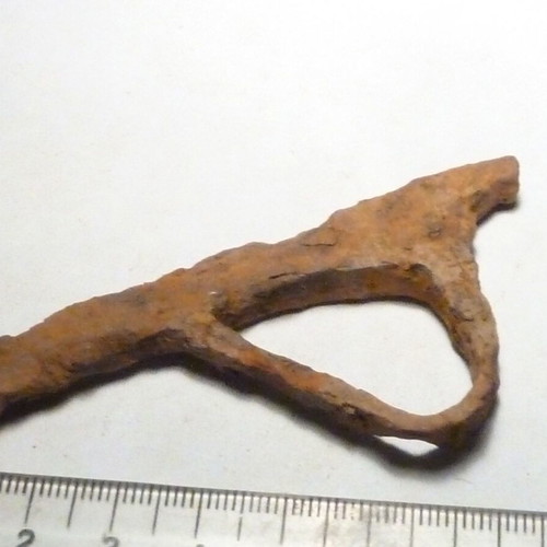 Iron hand-forged flint used, fire starter