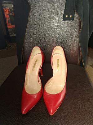 Γόβες δερμάτινες 9ποντες σε άριστη κατάσταση, κόκκινες μέγεθος 37