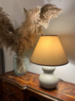 Minimal table lamp used with fabric lampshade