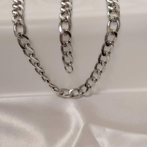 Chain with classic steel link 9mm width 55cm length new silver