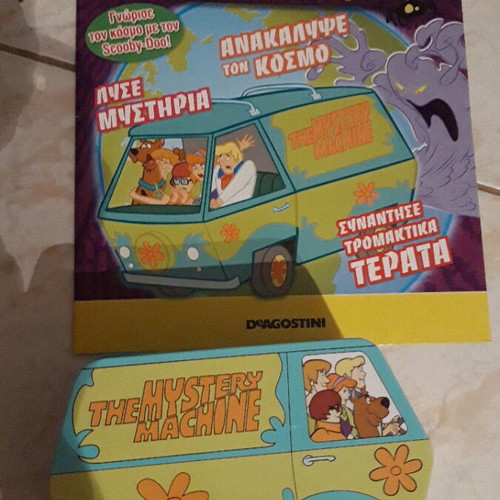 Scooby-Doo collectible poster with Mystery Machine storage box new