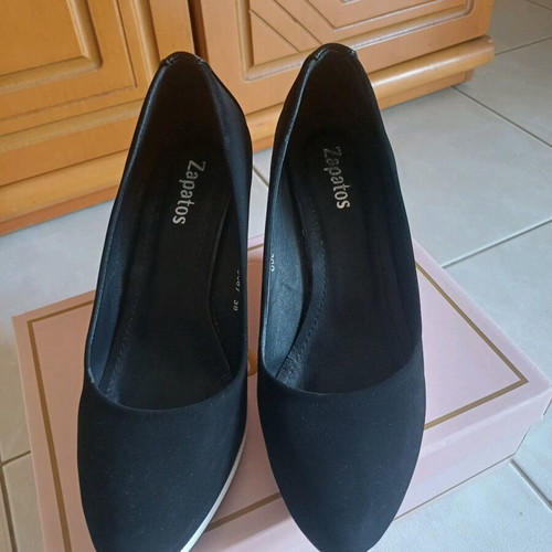 Platforms like new, women's closed, black and white, size 38, suede and patent