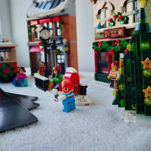 Lego 10308 Holiday Main Street like new