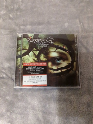 Evanescence Anywhere But Home 2-disc live DVD and CD set like new
