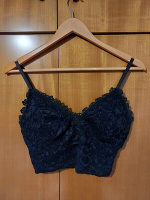 Goth lace top like new, size S-M, black